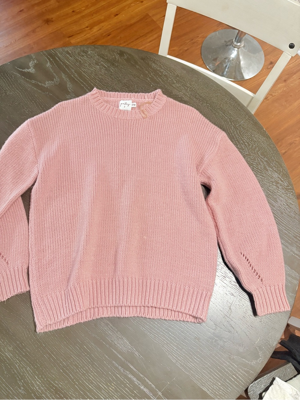 Women's Crewneck Pullover Sweater in Dusty Pink